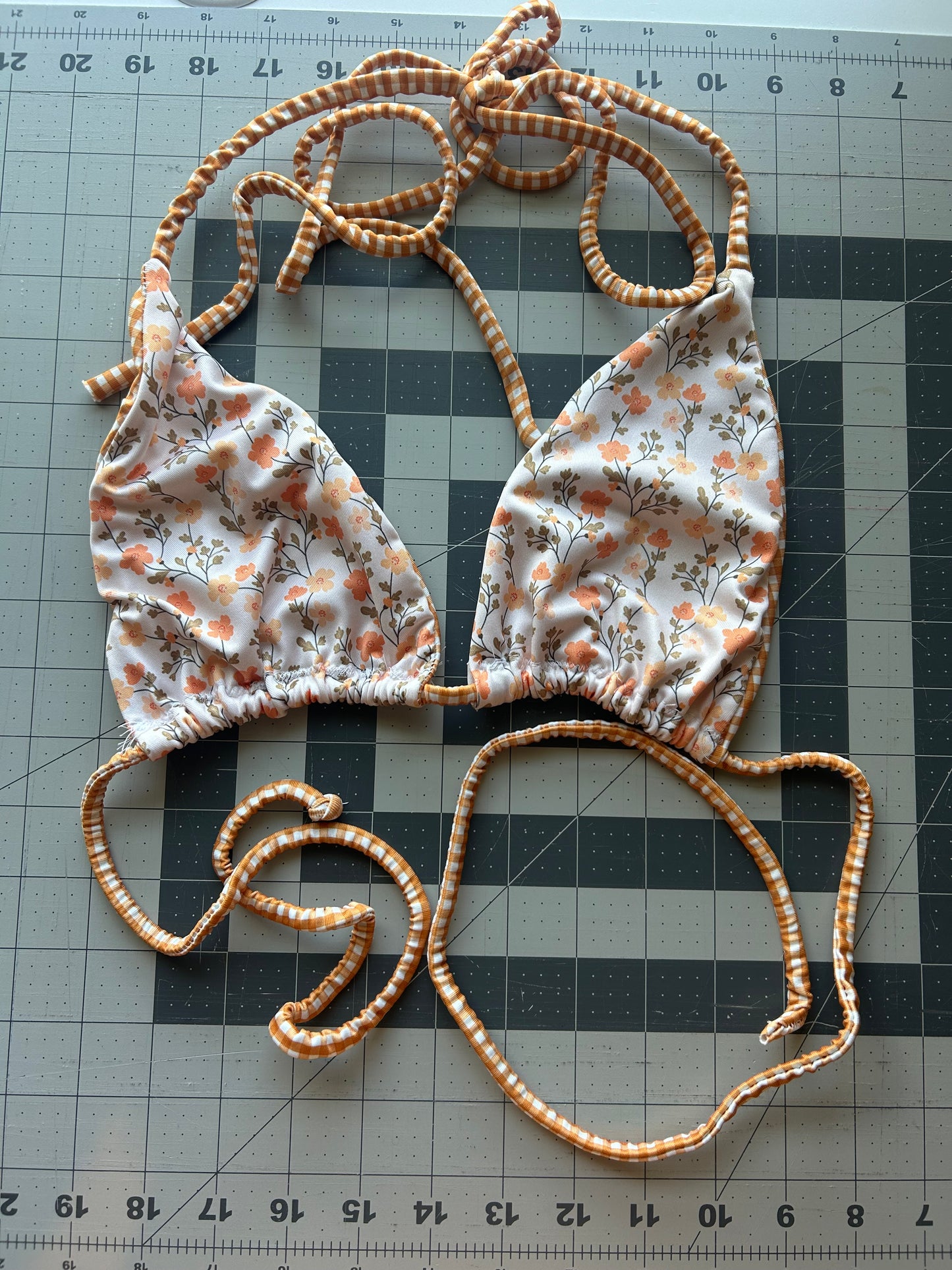 Triangle Top Adjustable (Create Your Own!)