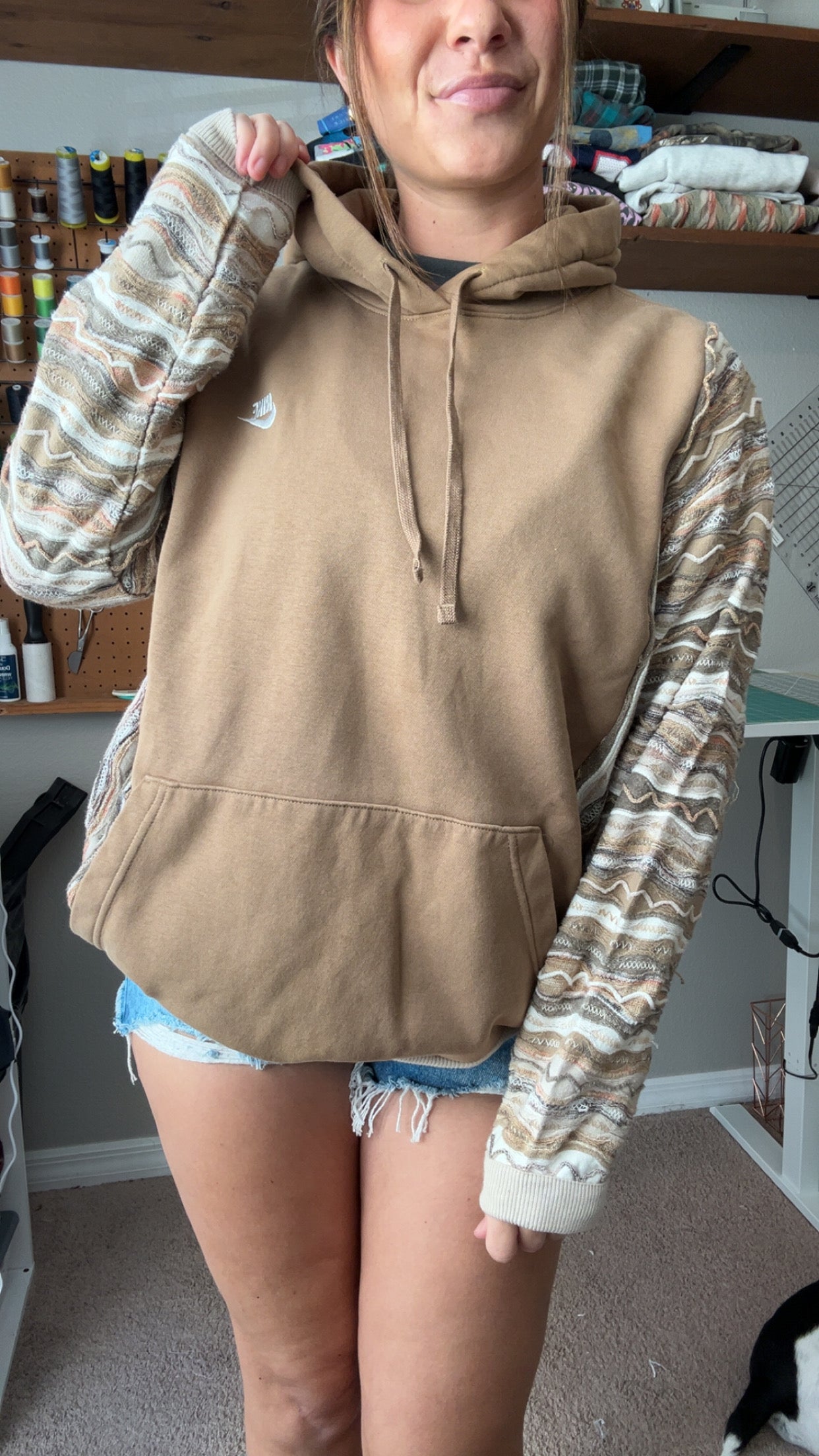 Vintage Sweater Hoodie 🍓🍫